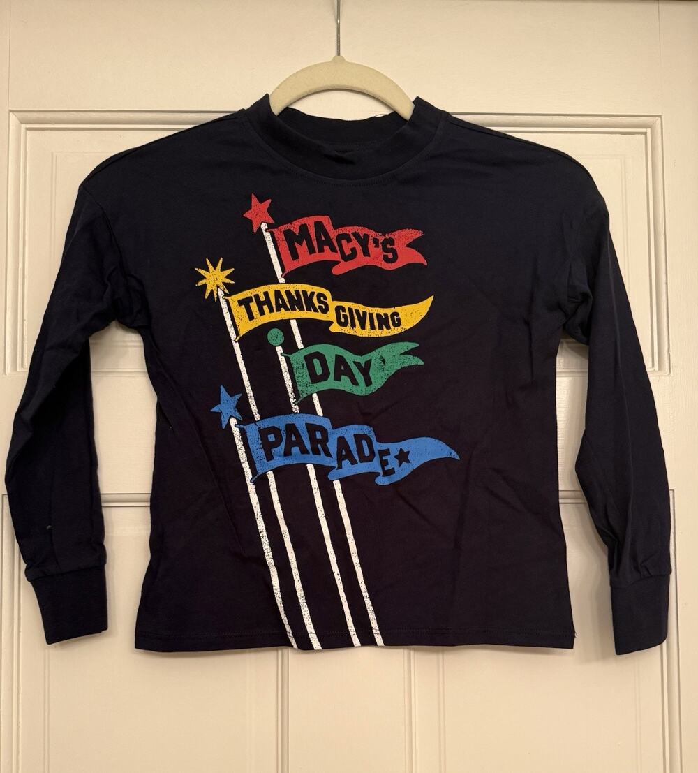 Macy's Thanksgiving Day Parade Little & Big Kids Long Sleeve T-Shirt Size L 1863